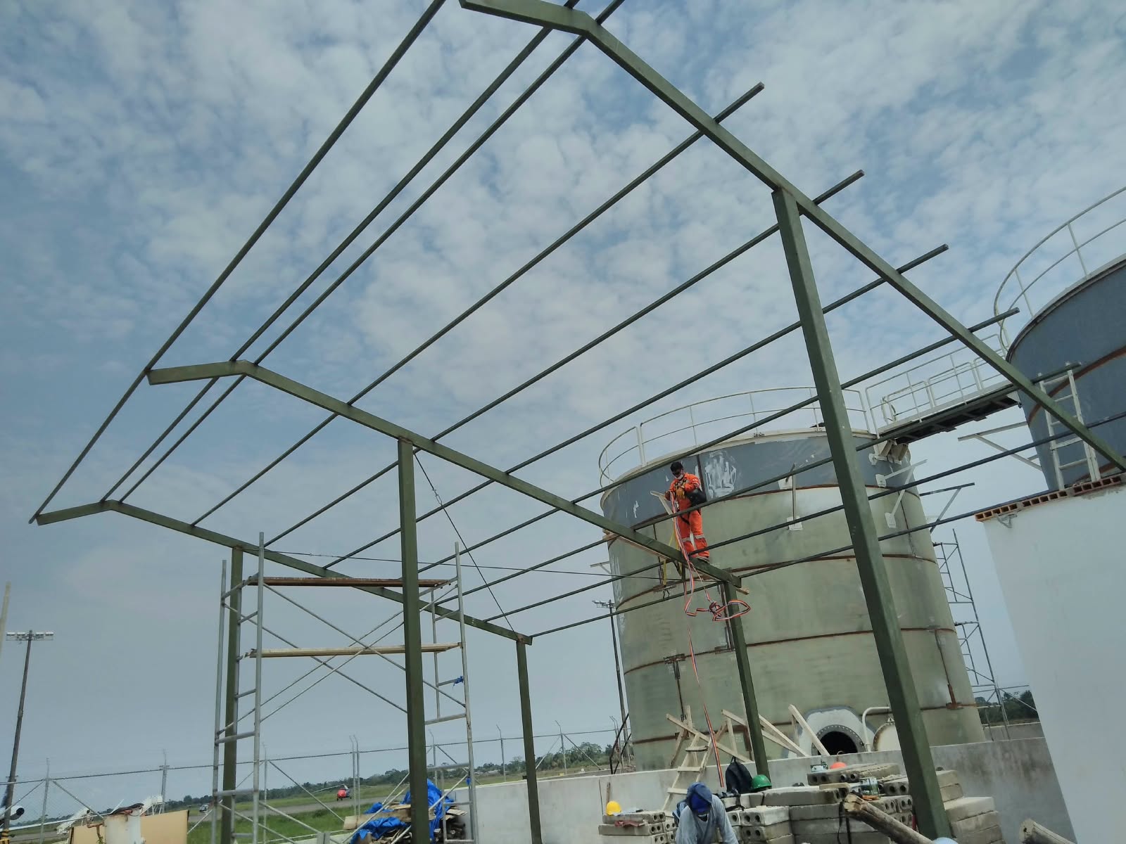 Ensamble de estructura metálica